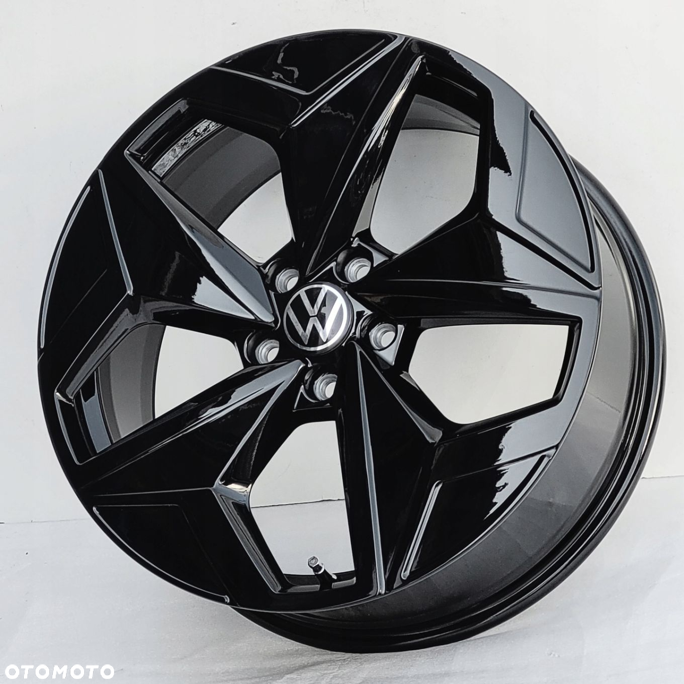 FELGI VW GOLF TIGUAN JETTA TOURAN T-Roc ID.3 ID.4 19 OE 10A601025H ORYGINAŁ - 4