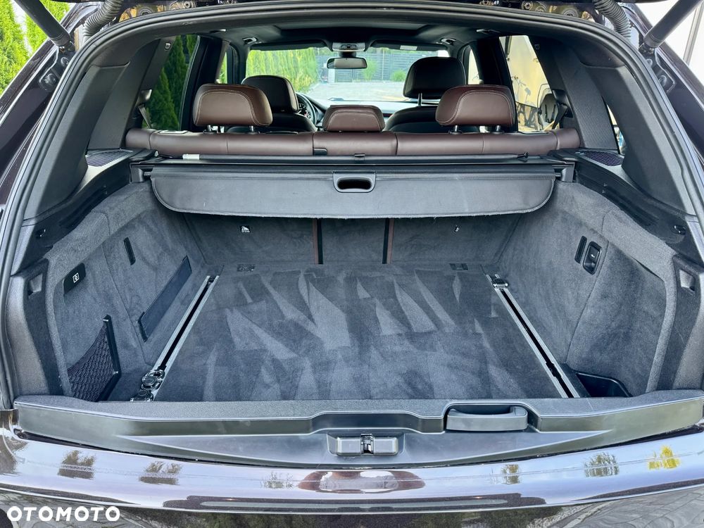 BMW X5 xDrive40d - 28