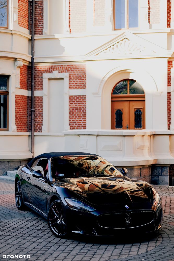 Maserati GranCabrio MC - 2