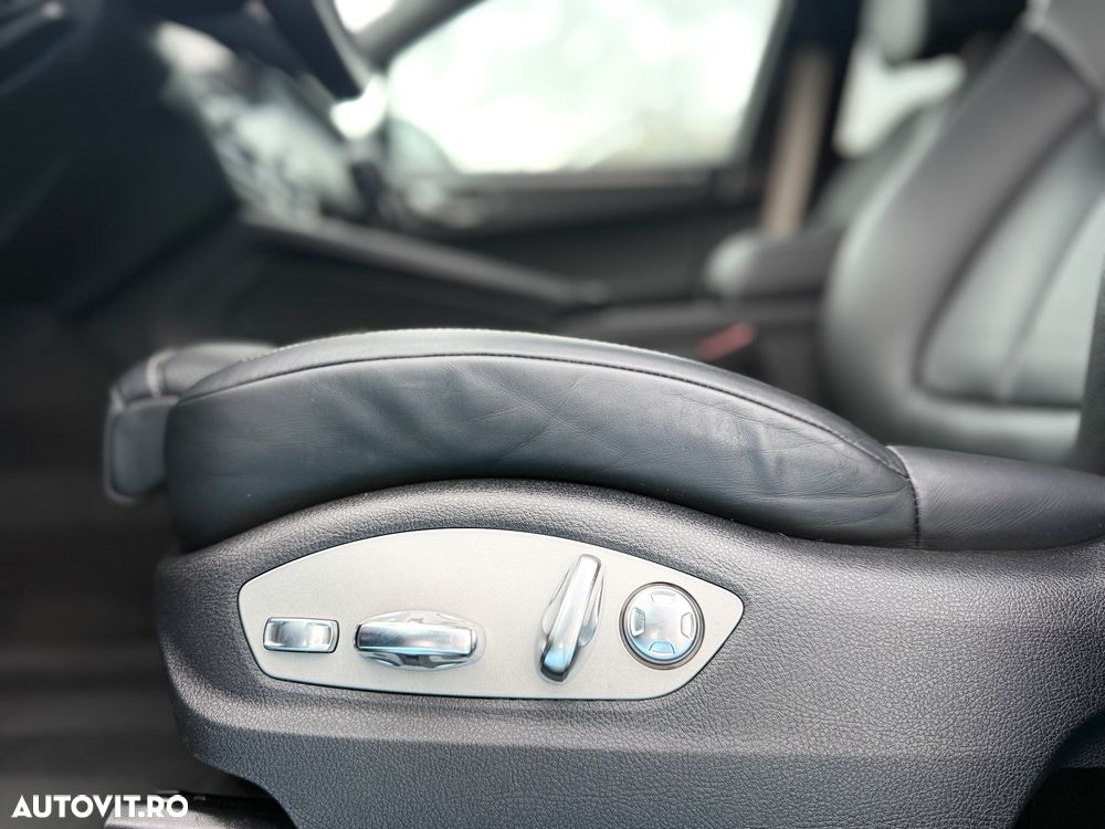 Porsche Macan T - 15