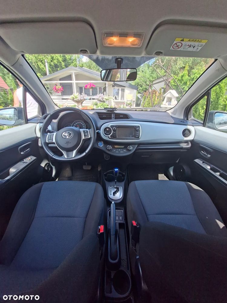 Toyota Yaris 1.5 VVT-i Comfort - 4