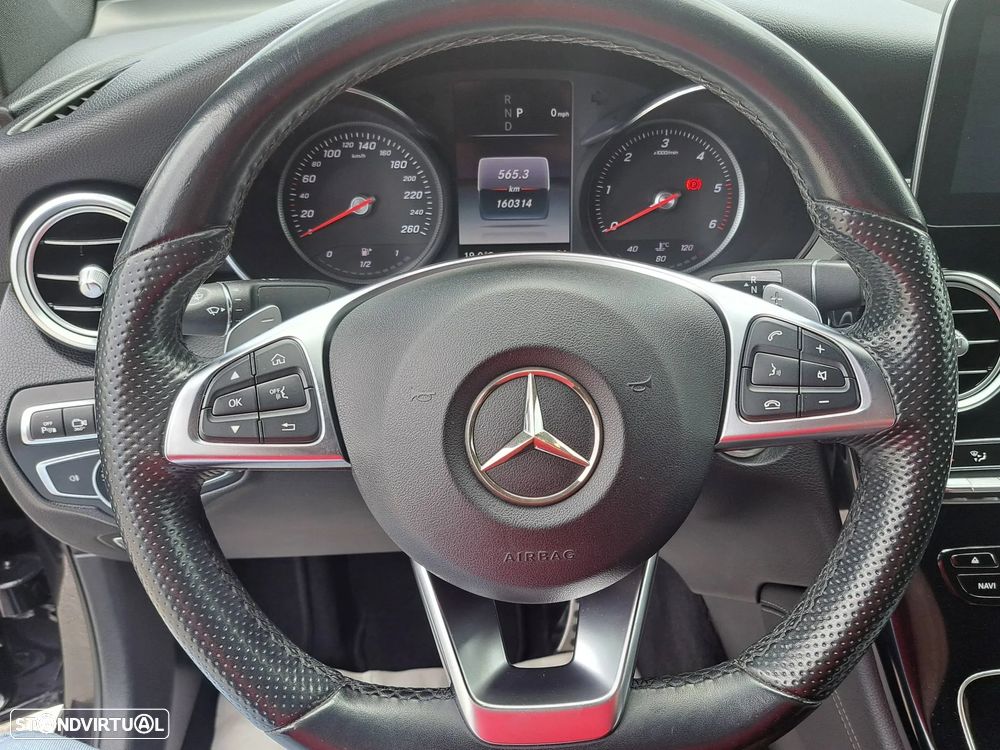 Mercedes-Benz GLC 220 d 4Matic 9G-TRONIC AMG Line - 31