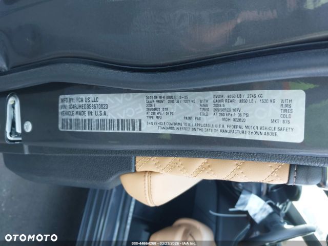 Jeep Grand Cherokee - 18