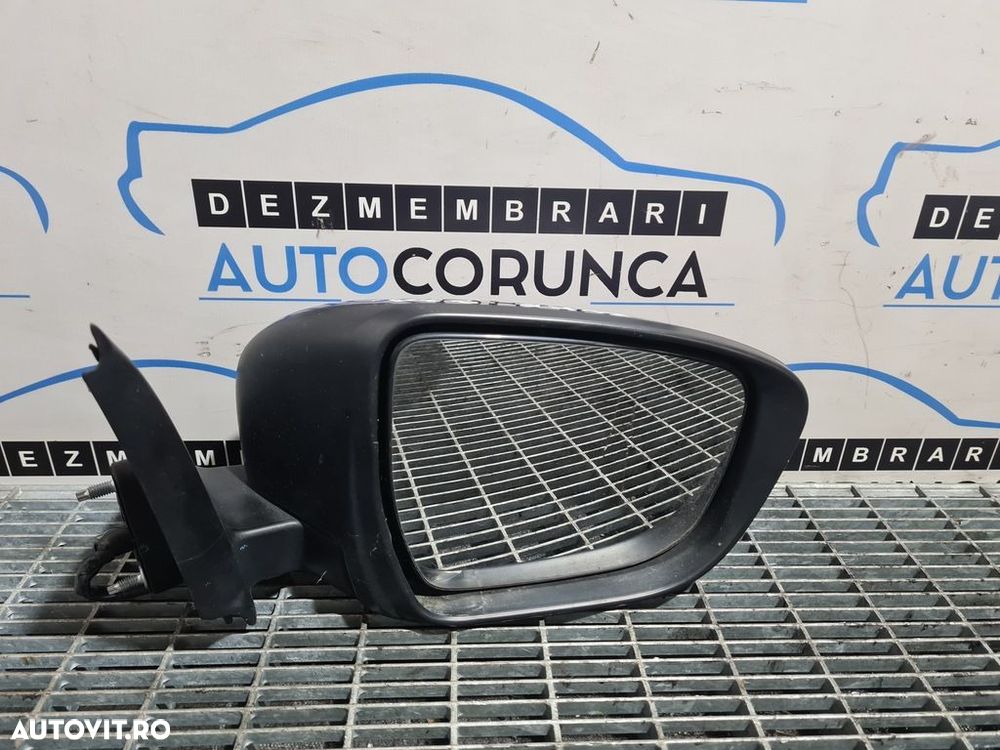 Oglinda dreapta Nissan Juke Facelift 2014 - 2018 4 Usi ALBASTRU BBNG (930) Fara rabatare - 2