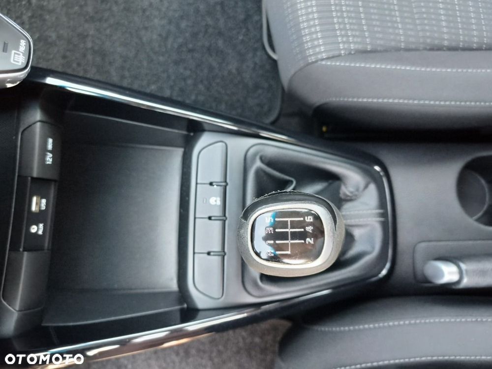 Kia Stonic 1.4 M - 18
