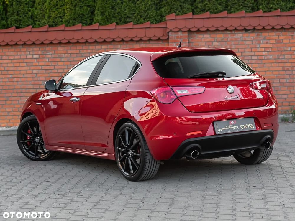 Alfa Romeo Giulietta 1.8 TBi 16V Quadrifoglio Verde - 9