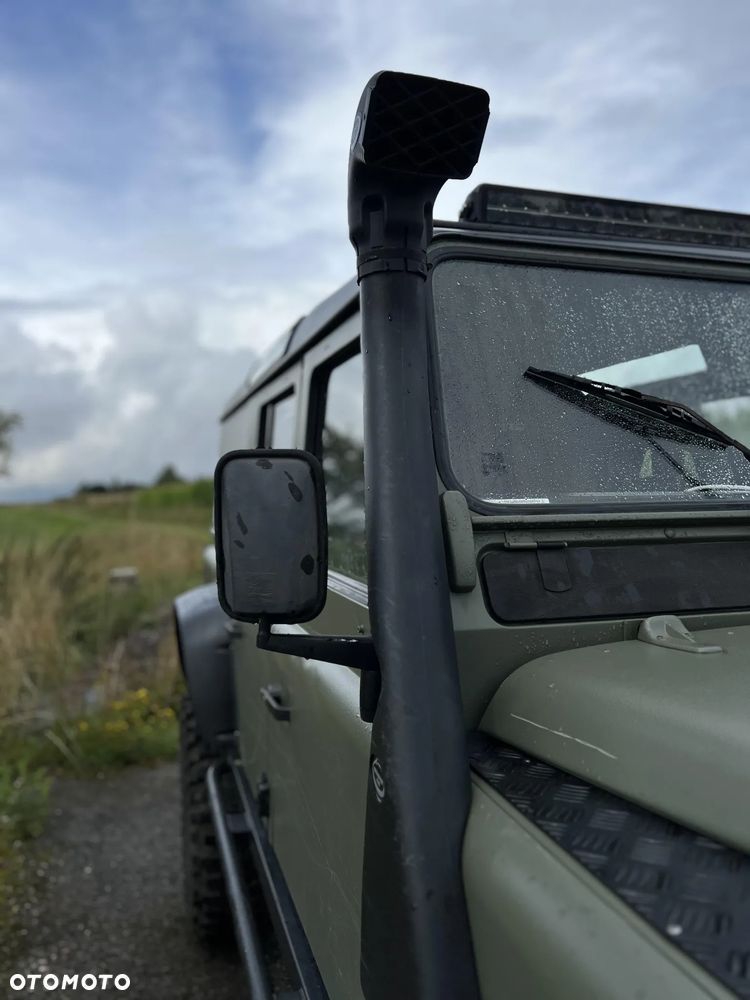 Land Rover Defender 2.5 TDI - 15
