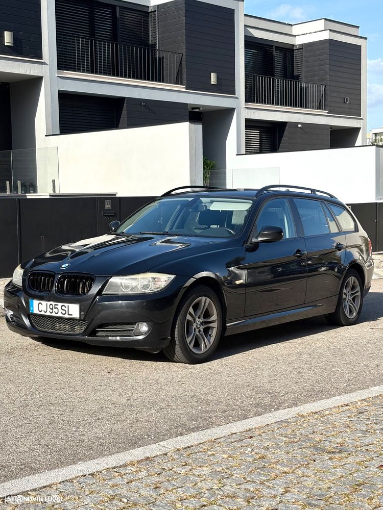 BMW 318 d Dynamic - 1