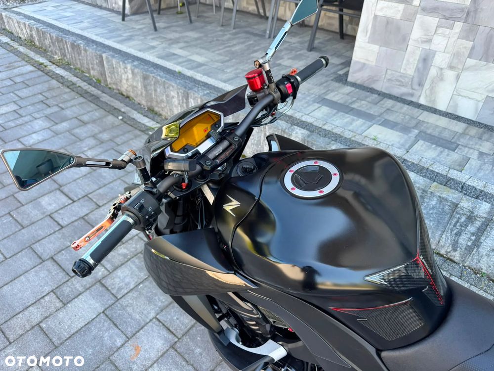 Kawasaki Z - 17