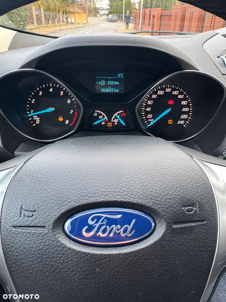 Ford Kuga - 9