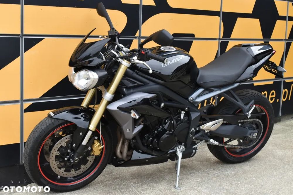 Triumph Street Triple - 7
