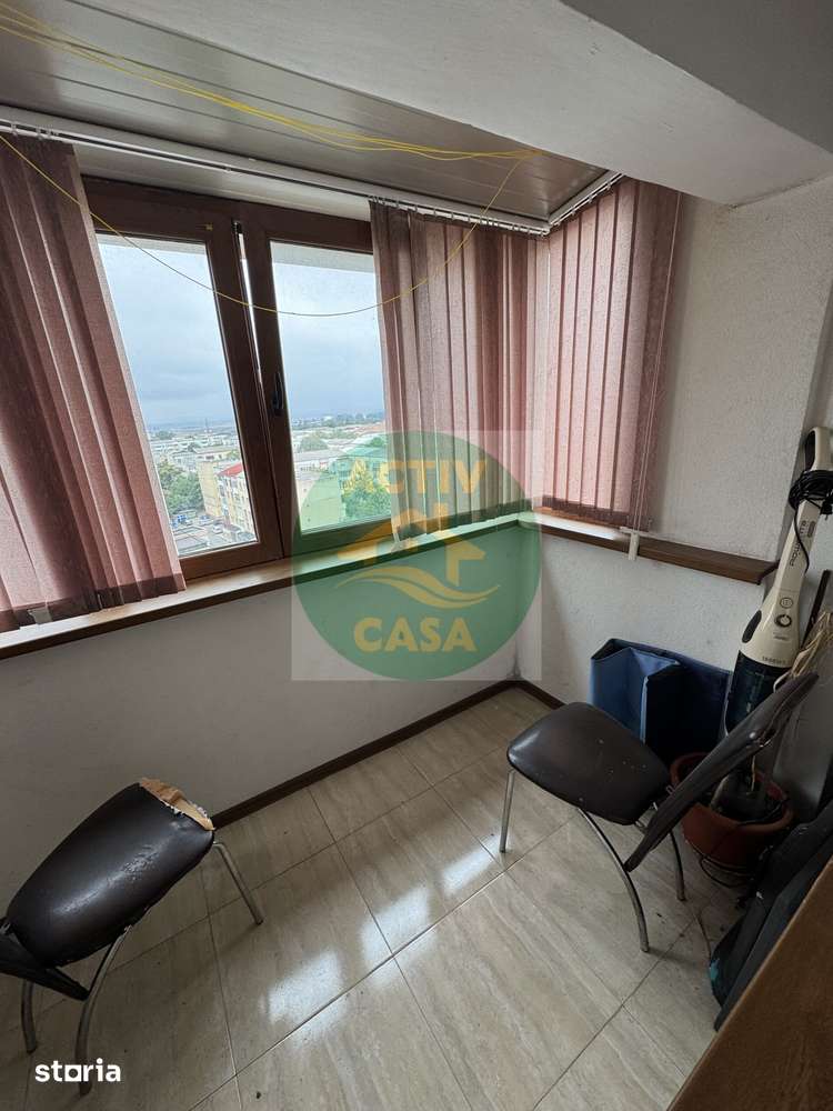 DE ÎNCHIRIAT | APARTAMENT 4 CAMERE – ZONA PRIMĂRIEI, ROMAN - Imagine principală: 5/10
