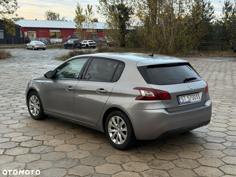 Peugeot 308 2017 photo 3
