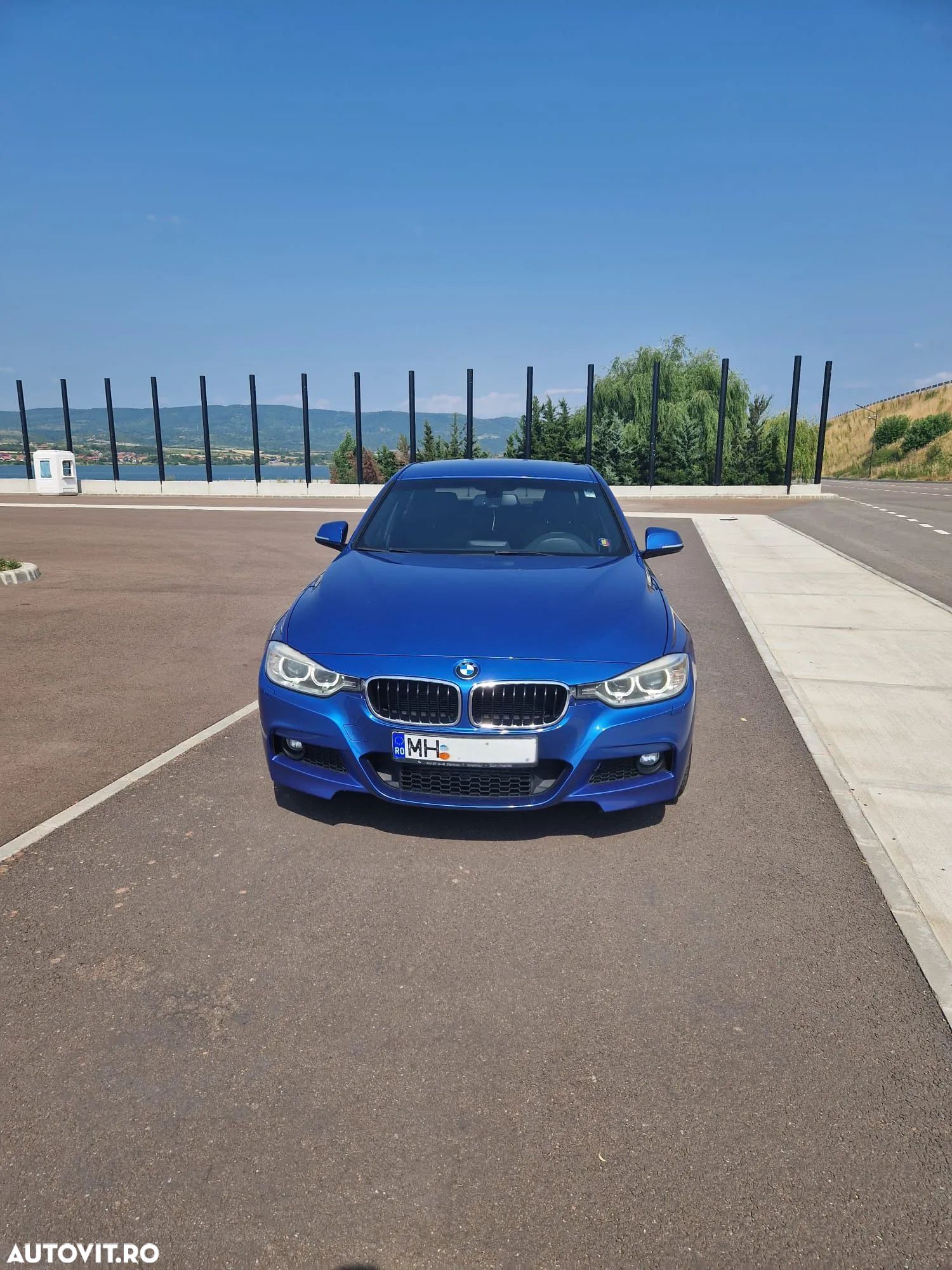 BMW Seria 3 - 1