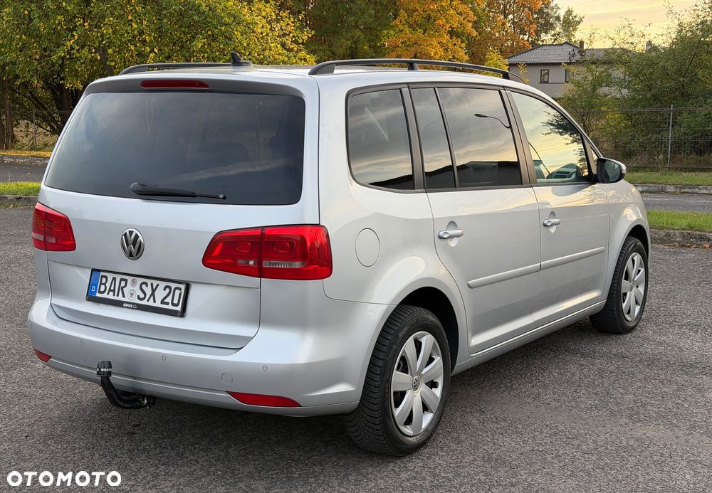 Volkswagen Touran - 3