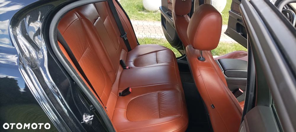 Jaguar XF 3.0 V6 D S Premium Luxury - 16