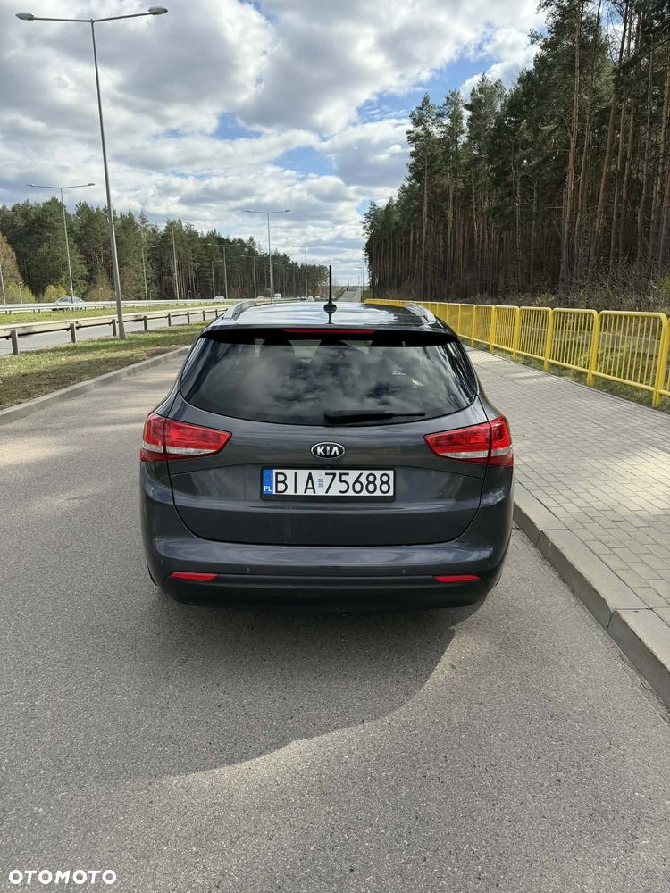 Kia Ceed 1.6 CRDi 136 ISG Platinum Edition - 9