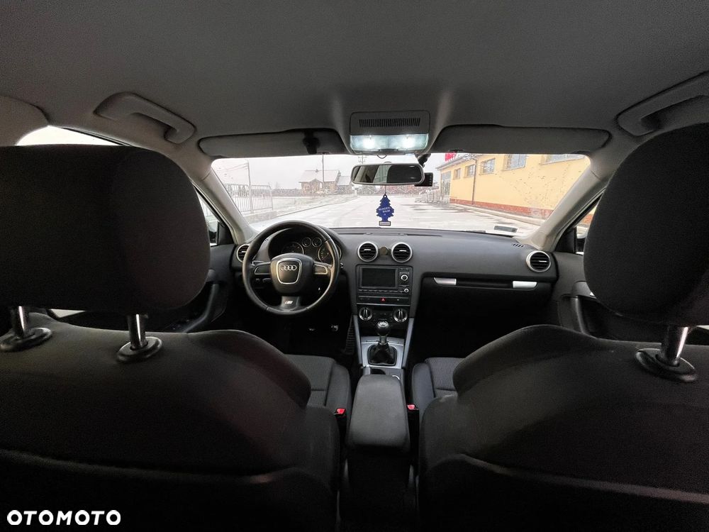 Audi A3 Sportback 2.0 TDI DPF Attraction - 14