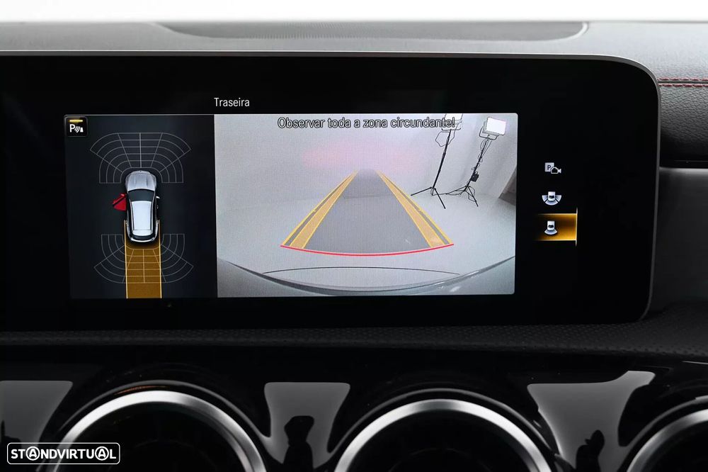 Mercedes-Benz CLA 200 - 20