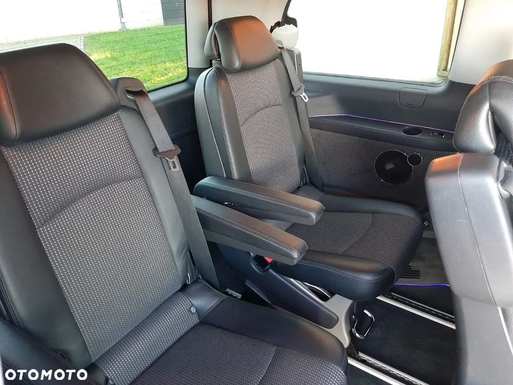 Mercedes-Benz Viano 3.0 CDI DPF kompakt Automatik Trend Edition - 29