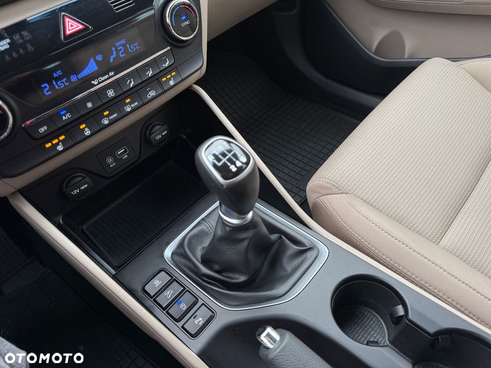 Hyundai Tucson blue 1.6 GDi 2WD Passion - 25