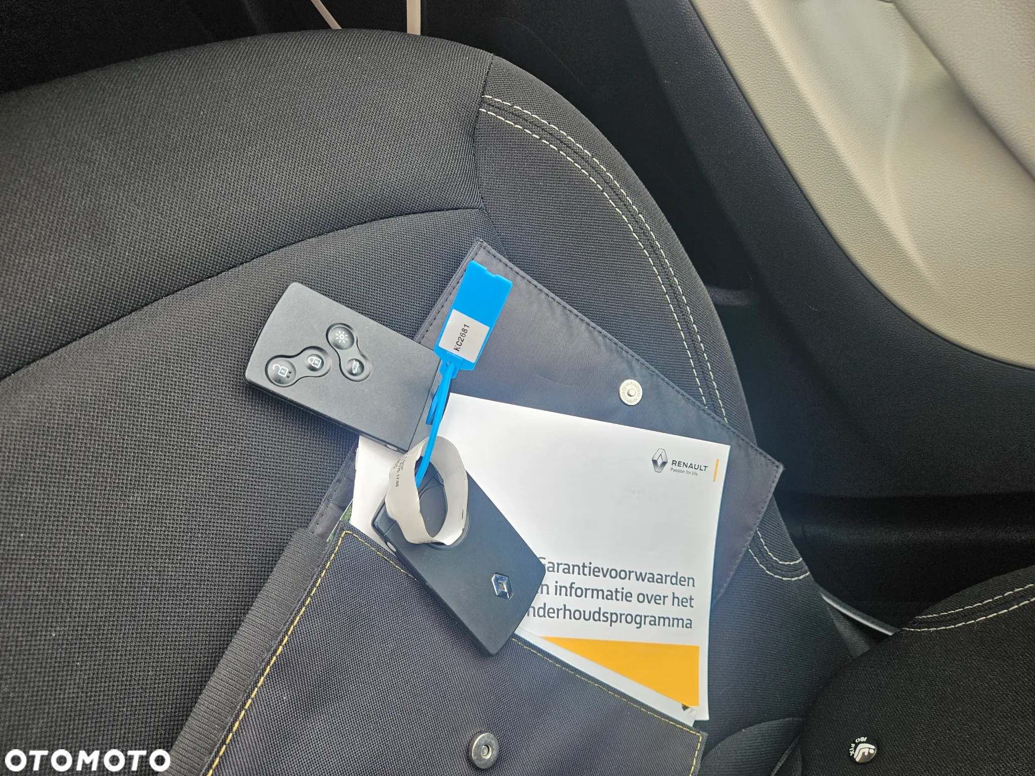 Renault Captur (ENERGY) TCe 90 BOSE EDITION - 40