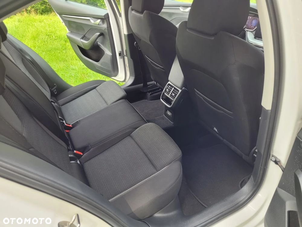 Skoda Octavia 2.0 TDI Business - 16