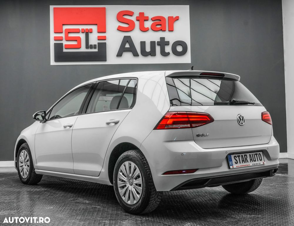 Volkswagen Golf 1.6 TDI Trendline - 4