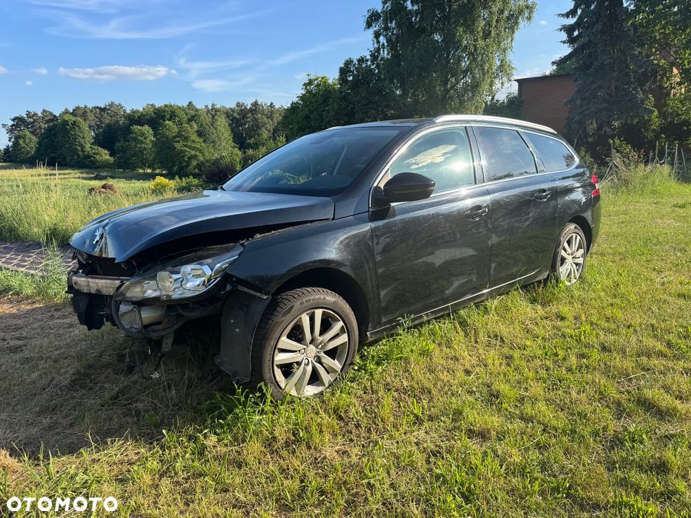 Peugeot 308 1.6 BlueHDi Active S&S - 1