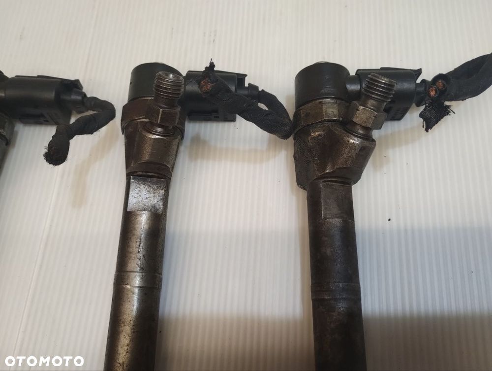 WTRYSK MERCEDES W202  A6110700587 - 5