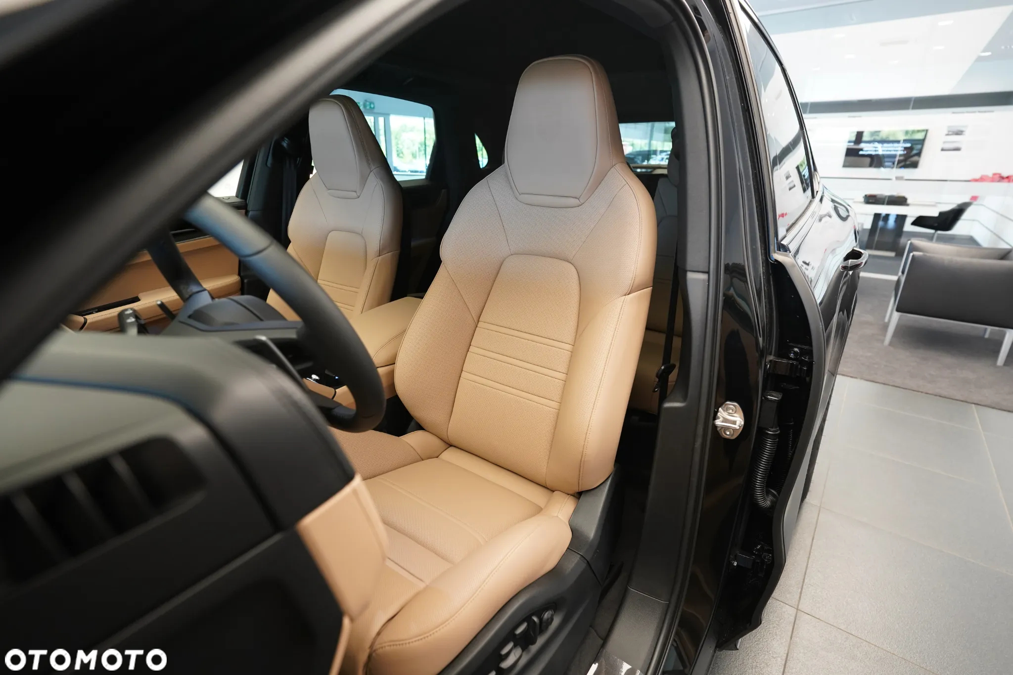 Porsche Cayenne S - 8