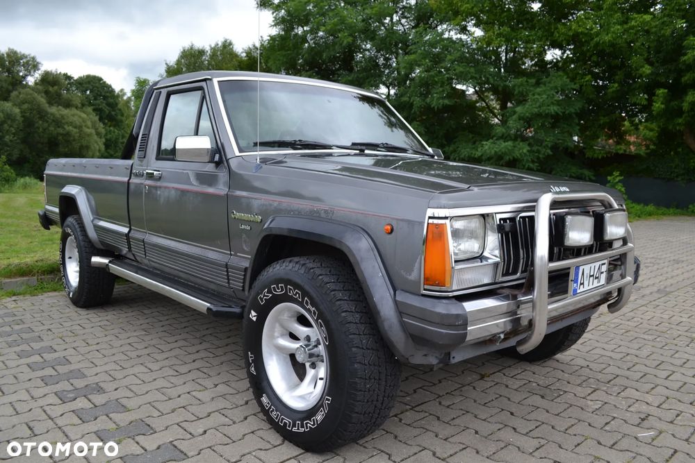Jeep Comanche - 5