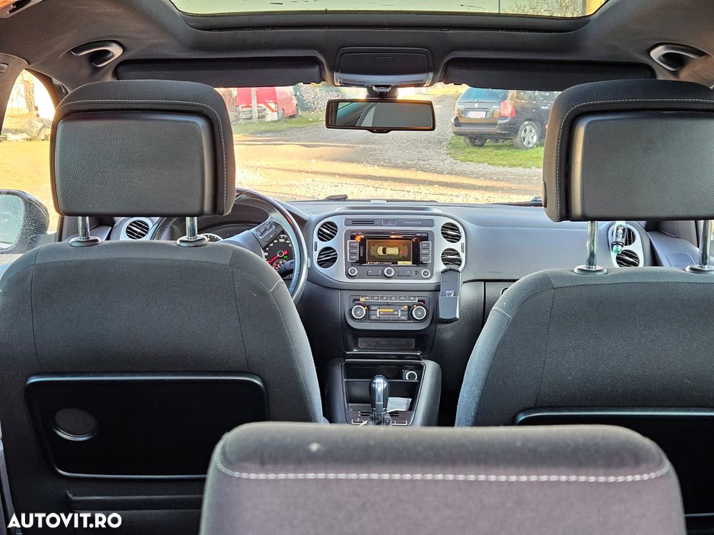 Volkswagen Tiguan 2.0 TDI 4Motion DSG BMT Sport & Style - 11