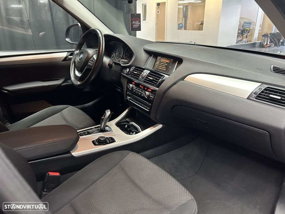 BMW X3 18 d sDrive Advantage Auto - 8