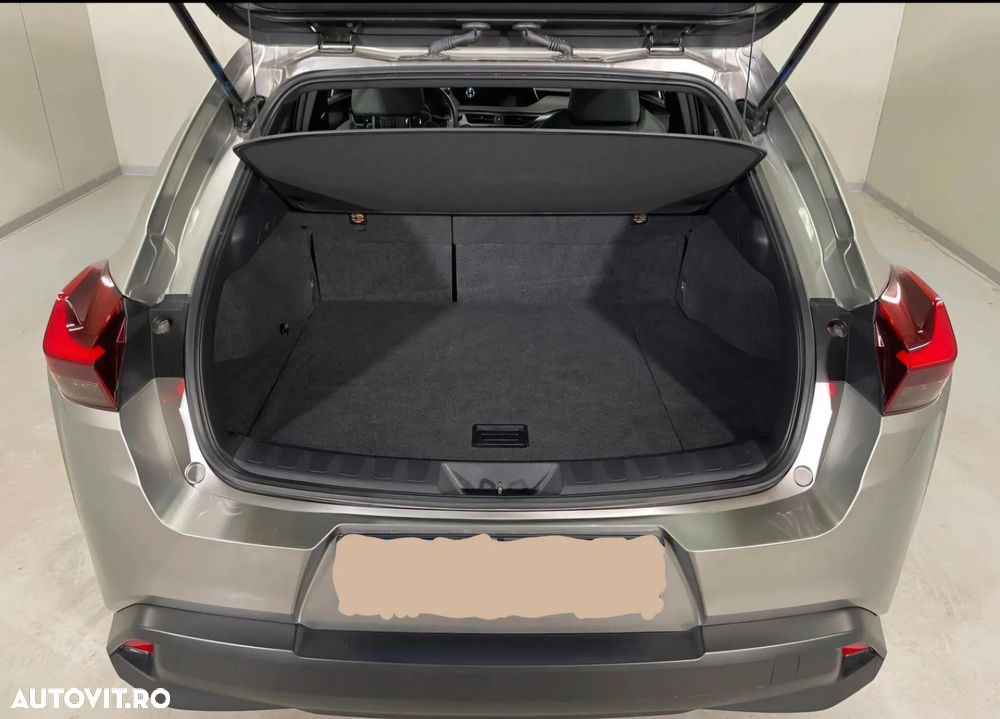 Lexus UX 250h Business Edition - 8