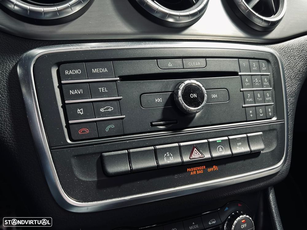Mercedes-Benz CLA 220 (CDI) d 7G-DCT AMG Line - 29