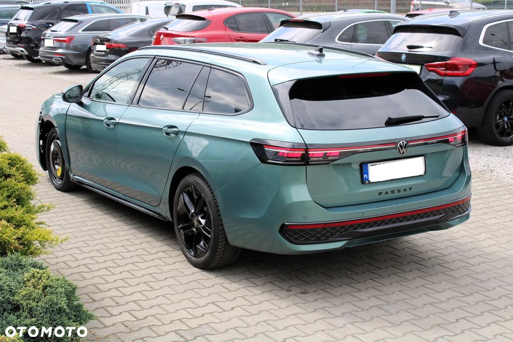 Volkswagen Passat Variant 2.0 TDI SCR 4Mot R-Line DSG - 7