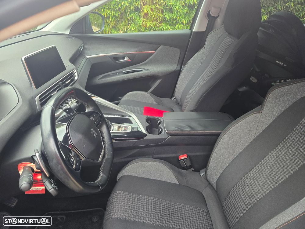 Peugeot 5008 BlueHDI 120 EAT6 Stop & Start Allure - 8