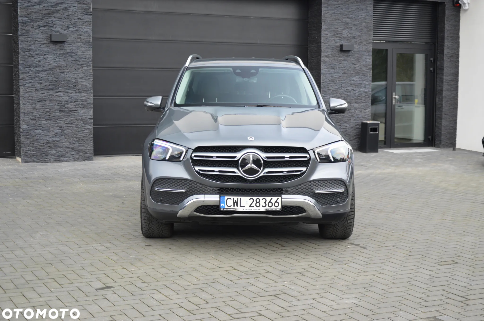 Mercedes-Benz GLE - 11
