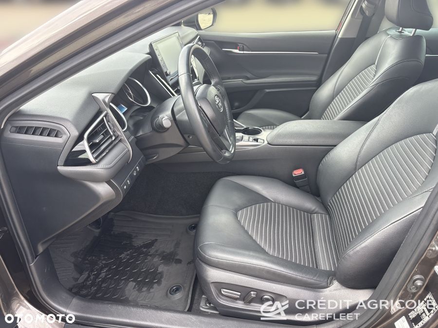 Toyota Camry 2.5 Hybrid Prestige CVT - 11