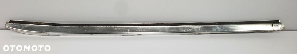 LISTWA PRAWY PRZÓD CHROM MERCEDES W126 - 1