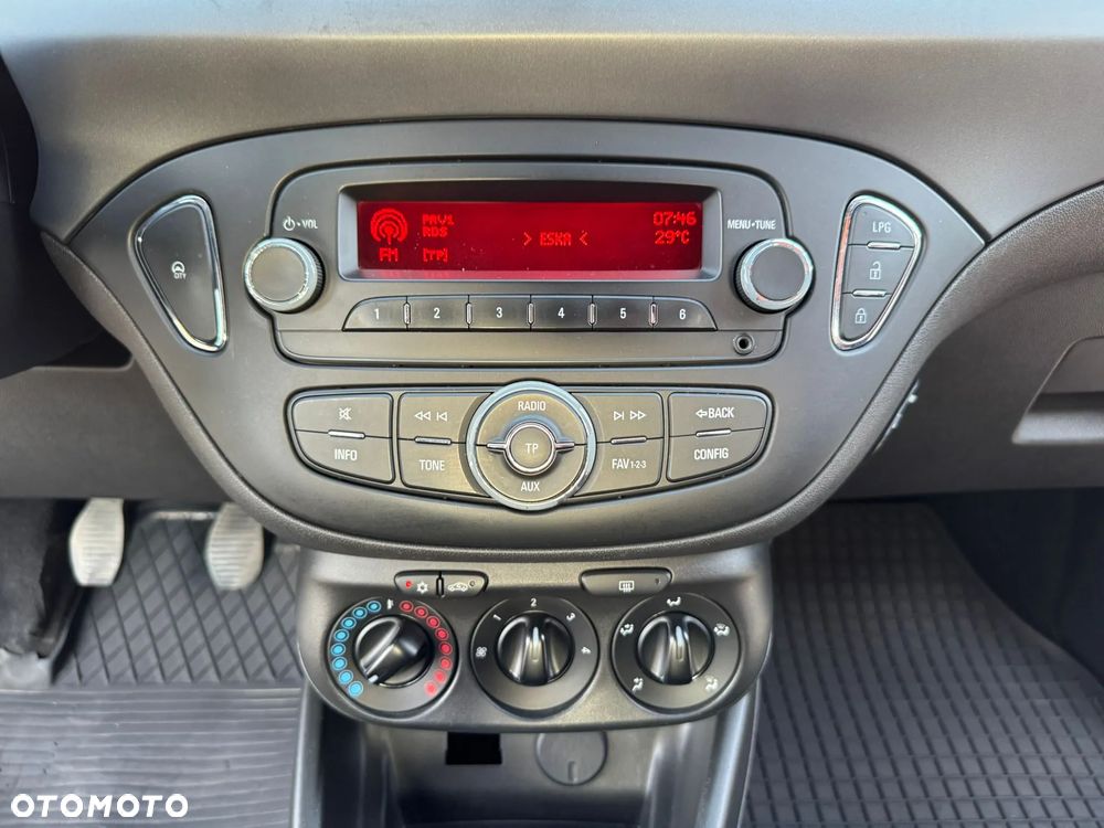 Opel Corsa 1.4 Enjoy - 36