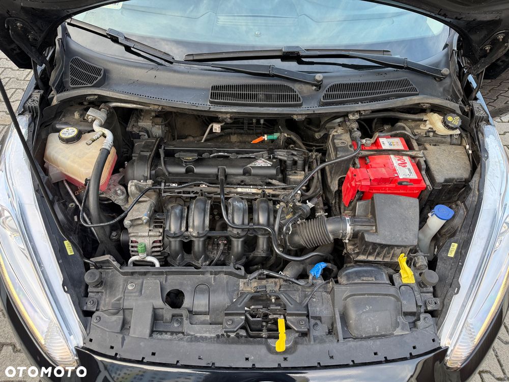 Ford Fiesta - 12