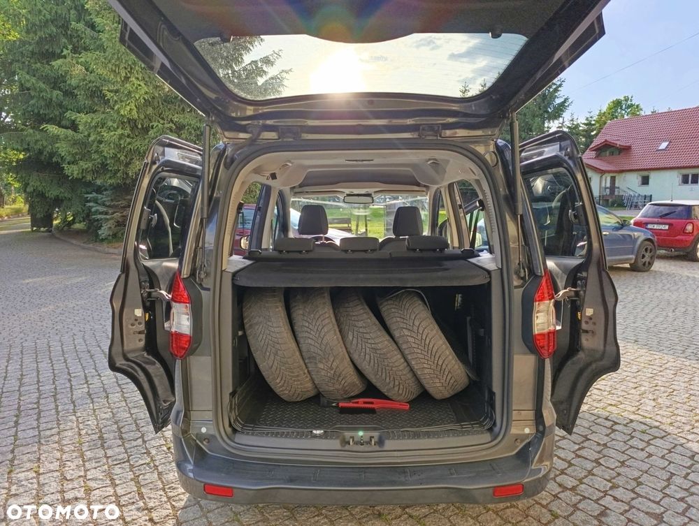 Ford Tourneo Courier - 7