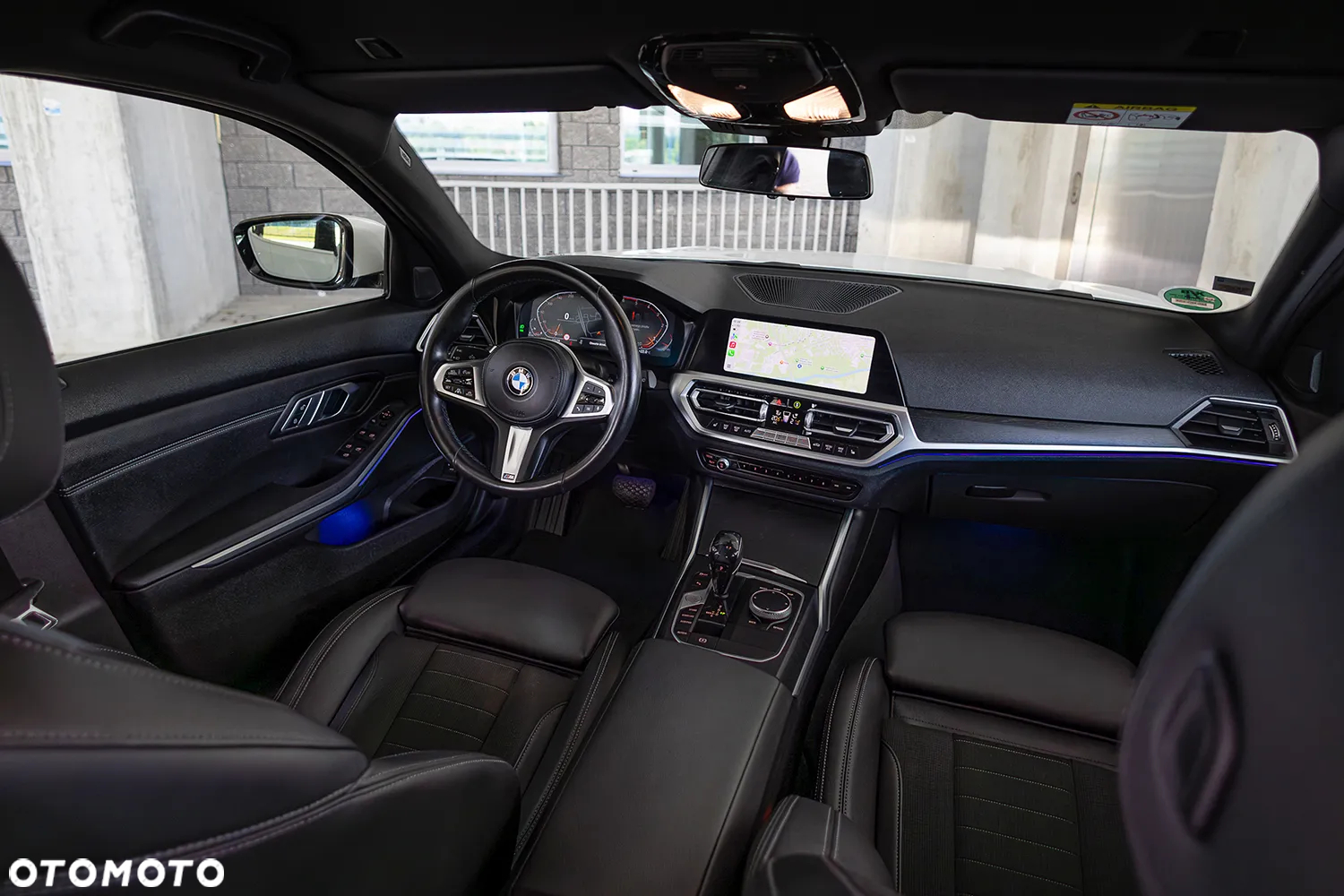 BMW Seria 3 318d Touring Sport Line - 2