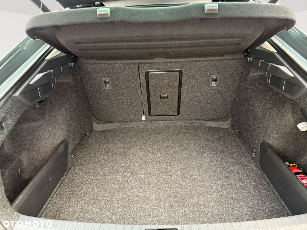 Skoda Octavia 1.5 TSI mHEV DSG Selection - 26