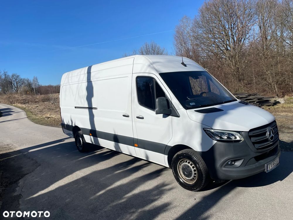 Mercedes-Benz SPRINTER - 1