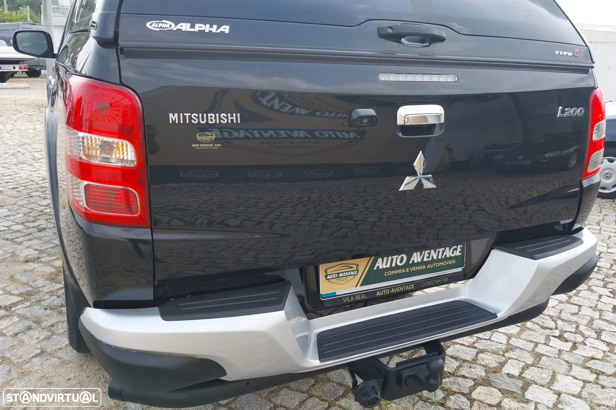 Mitsubishi L200 2.4 DI-D CD Intense Strakar 4WD - 7