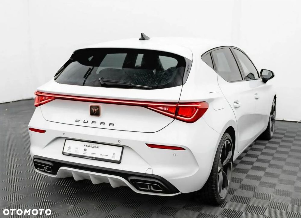 Cupra Leon 1.5 eTSI DSG - 3