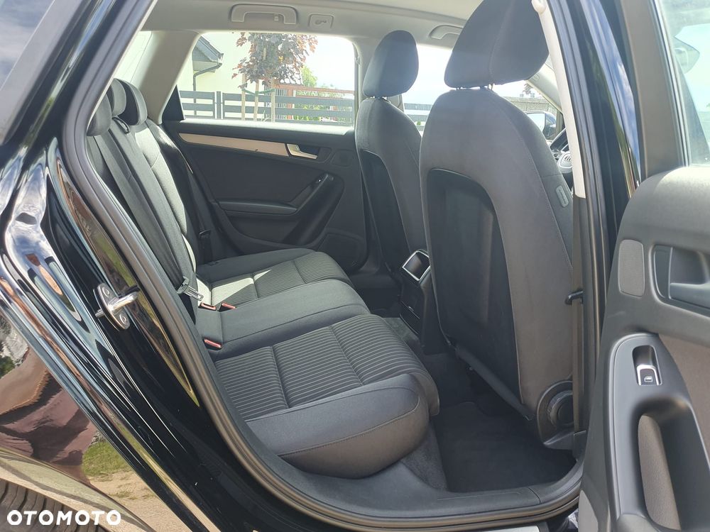 Audi A4 Avant 2.0 TDI Quattro - 14